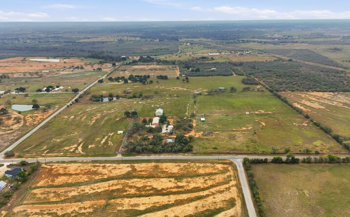 Pictures of Land property located at 1211 Leissner School Rd, Seguin, TX 78155 for sales - image #1
