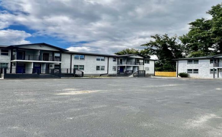 Pictures of Multifamily property located at 1425 Joseph E. Boone Blvd NW, Atlanta, GA 30314 for sales - image #1