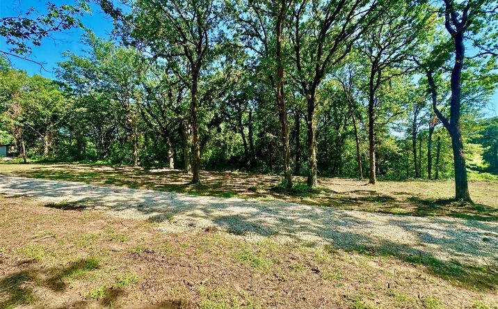 Pictures of Land property located at 2142 Edge Road, Kingston, OK 73439 for sales - image #1