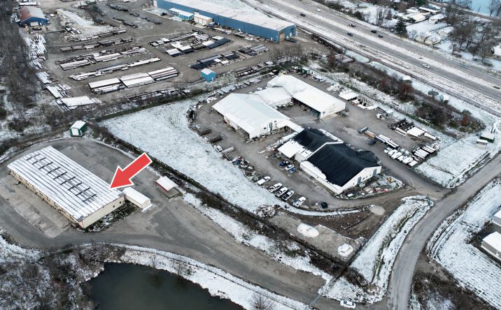 Pictures of Industrial property located at 150 Ayers Blvd, Belpre, OH 45714 for sales - image #1