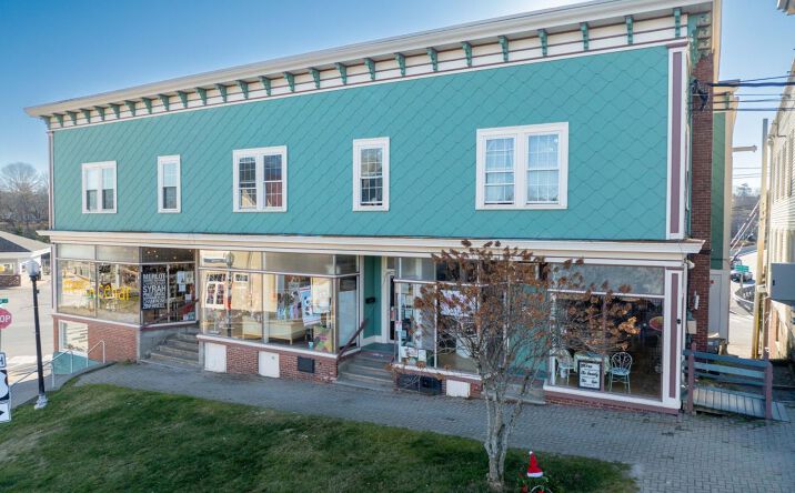 Pictures of Retail property located at 4 Colonial Way, Machias, ME 04654 for sales - image #1