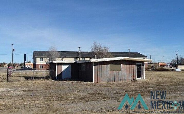 Pictures of Mixed Use property located at 2 Palm Street, Clayton, NM 88415 for sales - image #1