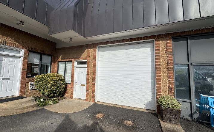 Pictures of Industrial, Office property located at 40 N 5th St, Warrenton, VA 20186 for sales - image #1