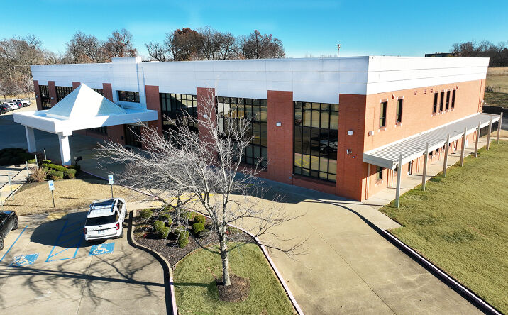 Pictures of Office, Special Purpose property located at 519 Latham Dr, Lowell, AR 72745 for sales - image #1