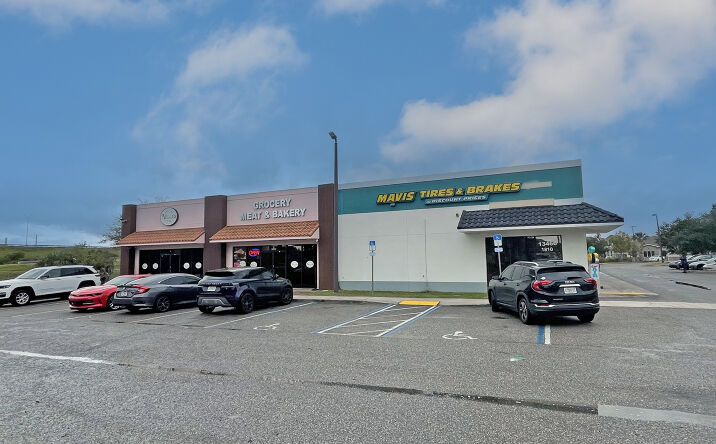 Pictures of Retail property located at 13466 Landstar Blvd, Orlando, FL 32824 for sales - image #1