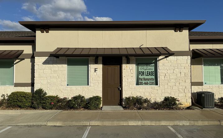 Pictures of Office property located at 17150 N Eldridge Pkwy, Tomball, TX 77377 for sales - image #1
