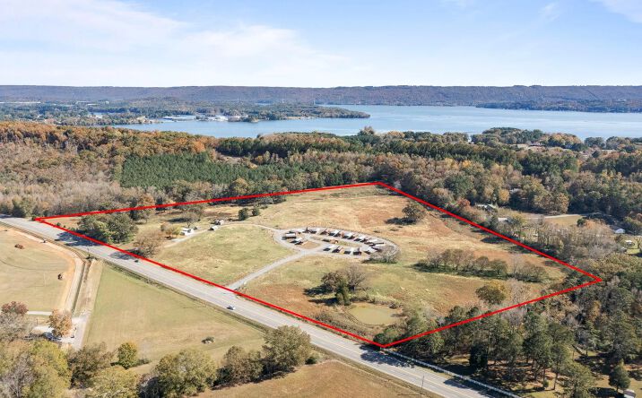 Pictures of Land property located at 3678 AL-79, Scottsboro, AL 35769 for sales - image #1