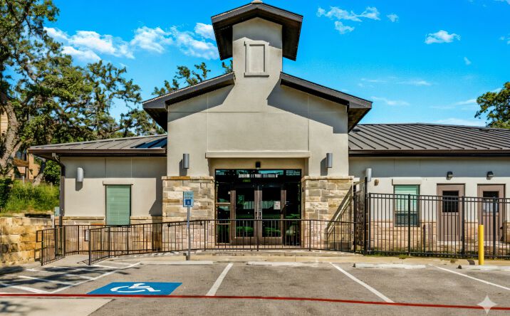 Pictures of Mixed Use, Office, Special Purpose property located at 27511 I-10, Boerne, TX 78006 for sales - image #1