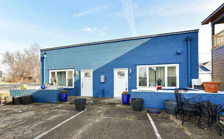 Pictures of Office property located at 2421 Central Ave, Indianapolis, IN 46205 for sales - image #1
