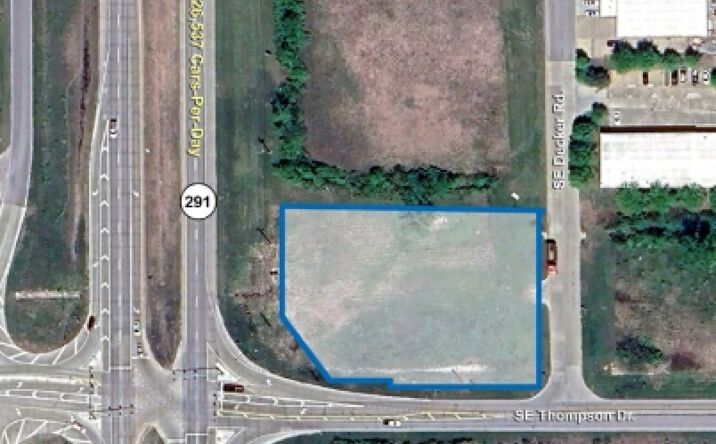 Pictures of Land property located at 20 SE Thompson Dr, Lee's Summit, MO 64081 for sales - image #1