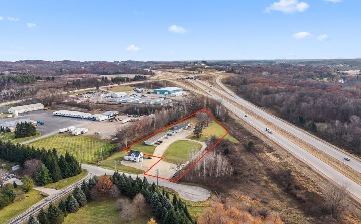 Pictures of Hospitality, Multifamily property located at 4991 Arthur Rd, Slinger, WI 53086 for sales - image #1