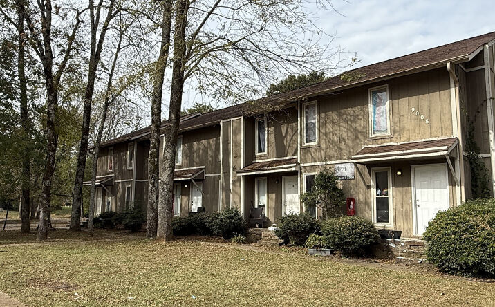 Pictures of Multifamily property located at 9002, 9008, & 9016 Mahogany Row, Huntsville, AL 35802 for sales - image #1