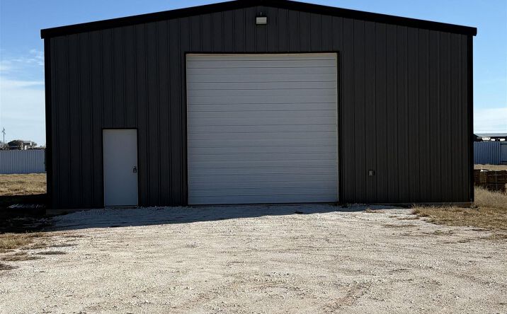 Pictures of Mixed Use, Industrial property located at 720 Stateline Road, Farwell, Tx, TX 79325 for sales - image #1
