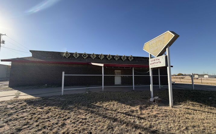 Pictures of Mixed Use property located at 1527 Main Street, Eunice, NM 88231 for sales - image #1