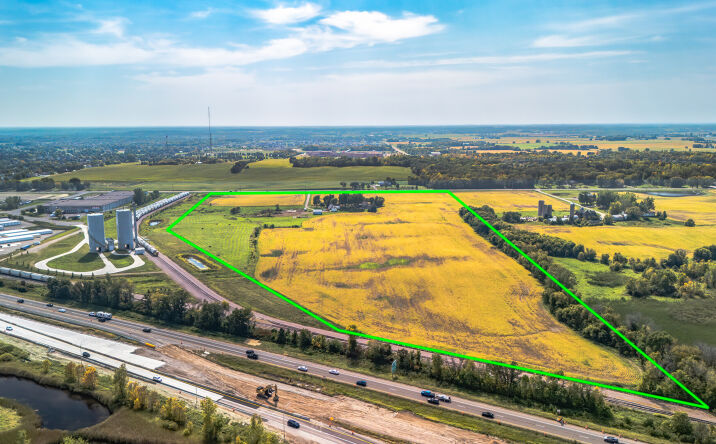 Pictures of Land property located at 9612 65th St NE, Albertville, MN 55301 for sales - image #1