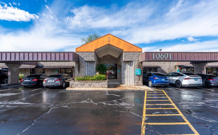 Pictures of Office property located at 10601 N Hayden Rd Suite 100/104, Scottsdale, AZ 85260 for sales - image #1