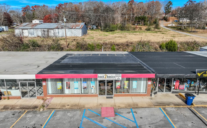 Pictures of Mixed Use property located at 721 State Hwy 99, Waynesboro, TN 38485 for sales - image #1