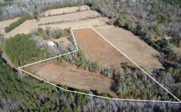 Pictures of Land property located at 734 Lunar Lane, Williston, SC 29853 for sales - image #1