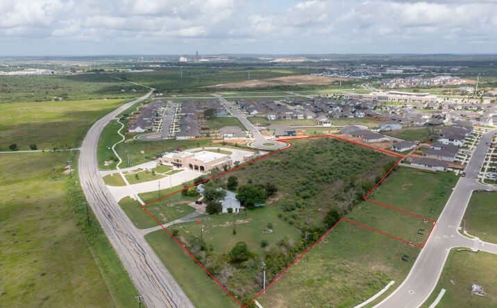 Pictures of Land, Mixed Use, Multifamily property located at 5618 S Old Bastrop Hwy, San Marcos, TX 78666 for sales - image #1