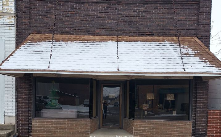 Pictures of Retail property located at 108 E Sale Street, Tuscola, IL 61953 for sales - image #1