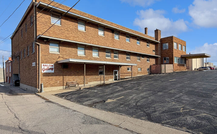 Pictures of Mixed Use property located at 222 W Exchange Street, Freeport, IL 61032 for sales - image #1