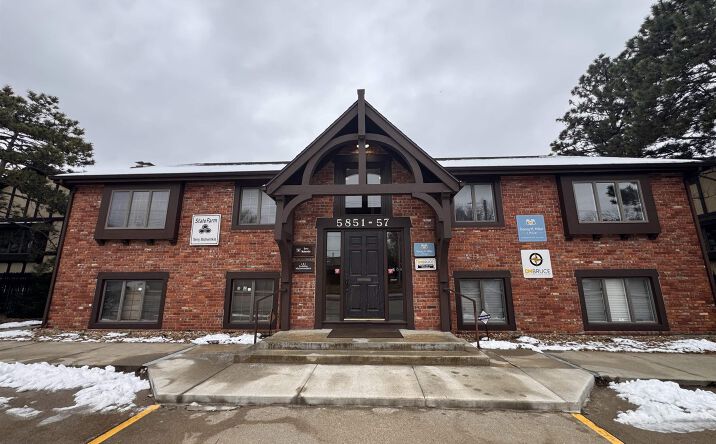Pictures of Office property located at 5857 SW 29th ST, Topeka, KS 66614 for sales - image #1