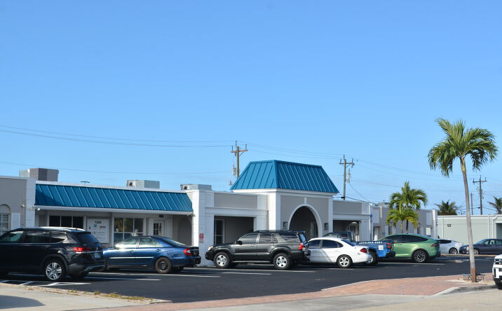 Pictures of Special Purpose property located at 1314-1322 Lafayette St, Cape Coral, FL 33904 for sales - image #1