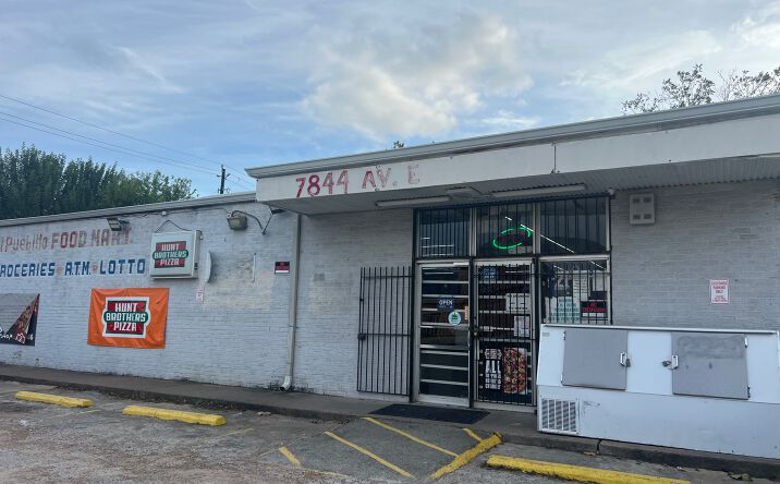 Pictures of Retail property located at 7844 Ave E, Houston, TX 77012 for sales - image #1