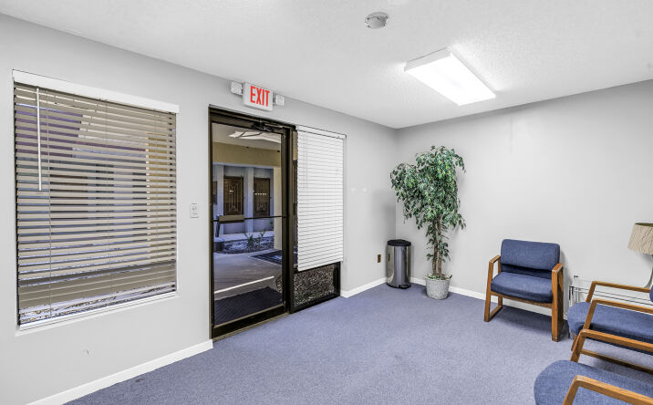 Pictures of Office property located at 1745 S Highland Ave #4, Clearwater, FL 33756 for sales - image #1