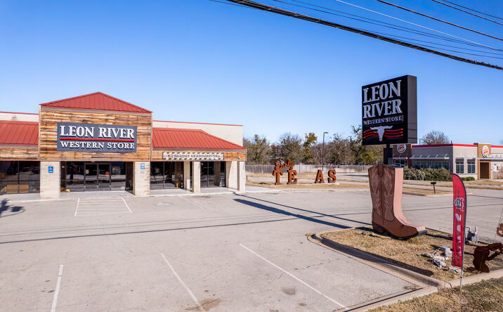 Pictures of Office, Retail property located at 420 Early Blvd, Early, TX 76802 for sales - image #1