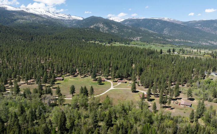 Pictures of Land property located at 2000 Last Best Pl, 76932, MT 59875 for sales - image #1