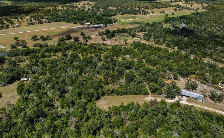 Pictures of Land property located at 1470 Cedar Circle, 129203, TX 77878 for sales - image #1