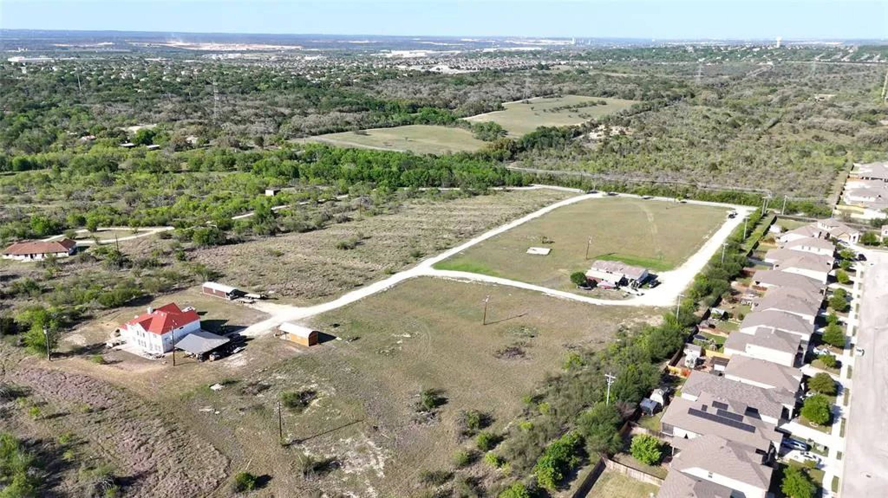 475 Dean Rd., 124617, TX 78108 | Crexi.com