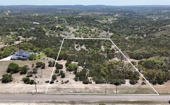 Pictures of Land property located at 8201 W Fitzhugh Rd, 125176, TX 78620 for sales - image #1