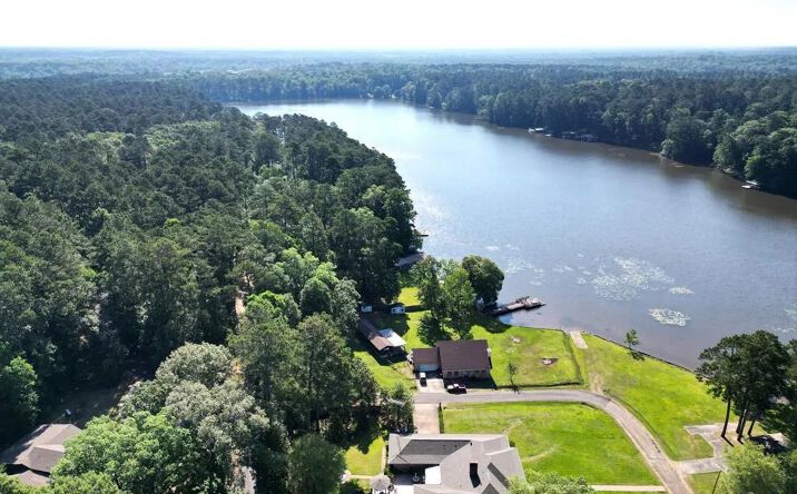 Pictures of Land property located at 1041 Lake Front Drive, 70964, MS 39666 for sales - image #1