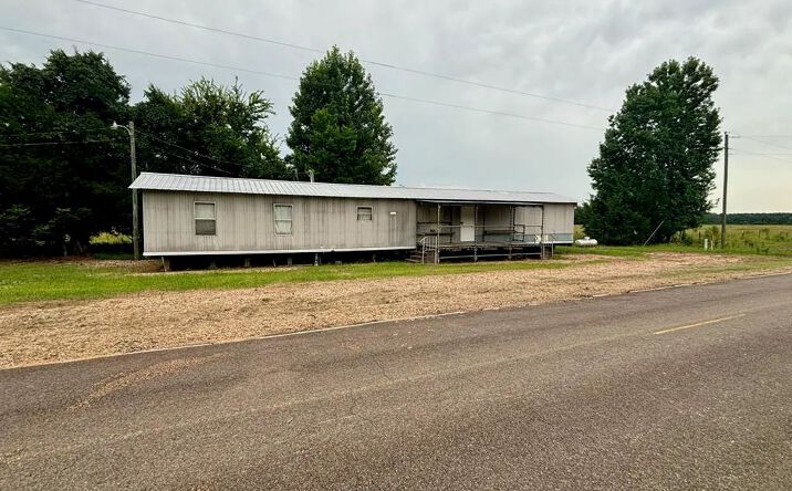Pictures of Land property located at 18833 Pickneyville Road, 71325, MS 39669 for sales - image #1