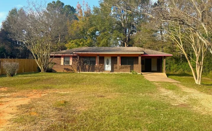 Pictures of Land property located at 2027 Hamp Lea Road, 70065, MS 39652 for sales - image #1