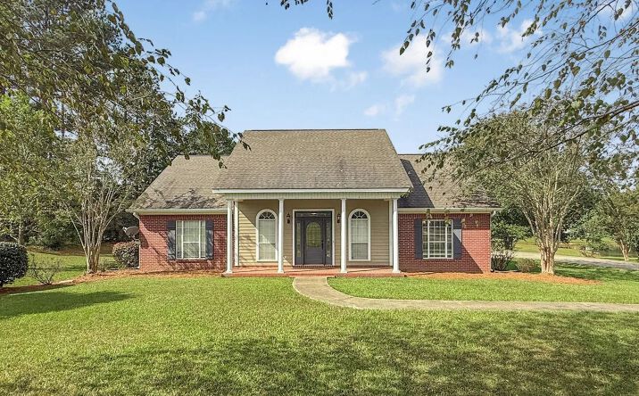 Pictures of Land property located at 1122 Lakeview Drive, 70964, MS 39666 for sales - image #1