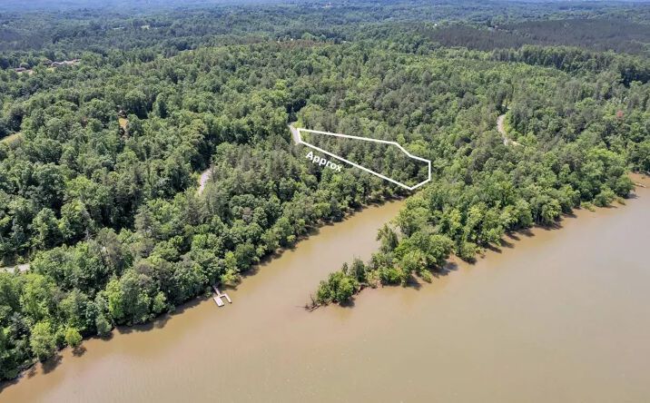 Pictures of Land property located at 486 E Settings Boulevard NW, 94717, NC 28655 for sales - image #1