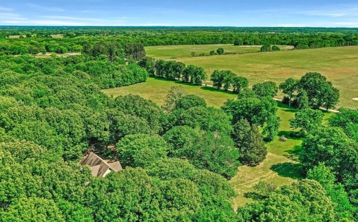 Pictures of Land property located at 900 W Hardesty Road, 101305, OK 74729 for sales - image #1