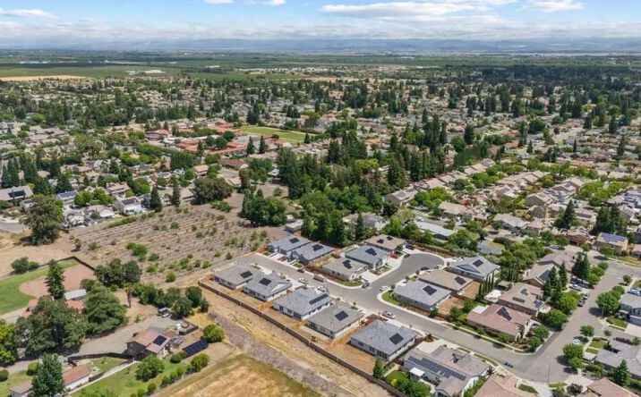 Pictures of Land property located at 1926 Kenneth Way, 15855, CA 95993 for sales - image #1
