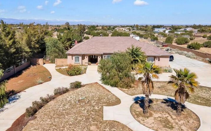 Pictures of Land property located at 2259 Avenue O 8, 14041, CA 93551 for sales - image #1