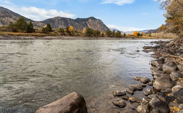 Pictures of Land property located at 453 US Highway 89 S, 76148, MT 59030 for sales - image #1