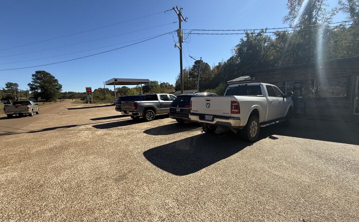 Pictures of Business for Sale, Retail property located at 14836 MS-330, Coffeeville, MS 38922 for sales - image #1