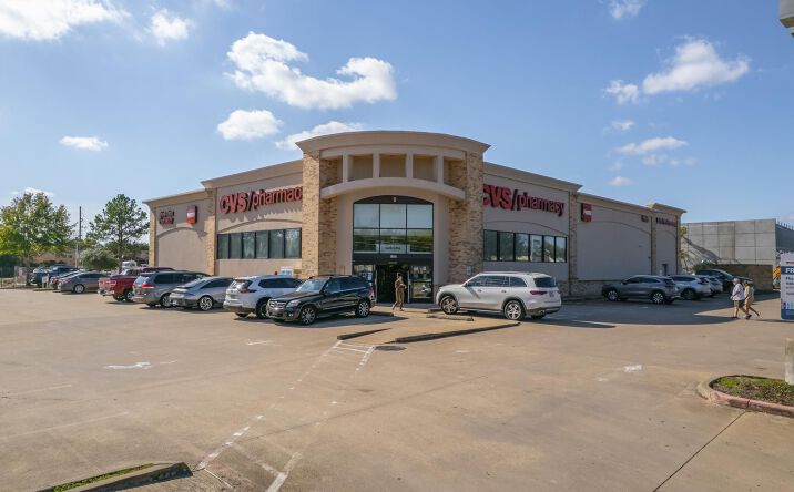 Pictures of Retail property located at 6900 Grand Mission Blvd, Richmond, TX 77407 for sales - image #1