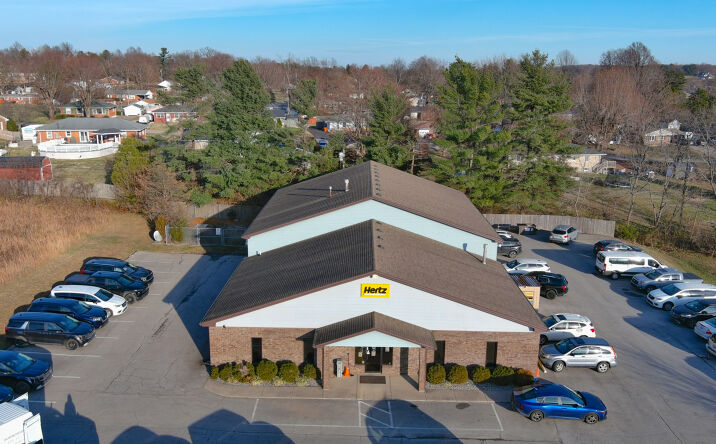 Pictures of Hospitality, Mixed Use, Office, Retail, Special Purpose property located at 129 Howell Dr, Elizabethtown, KY 42701 for sales - image #1