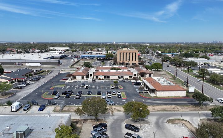 Pictures of Office property located at 7355 Barlite Blvd, San Antonio, TX 78224 for sales - image #1