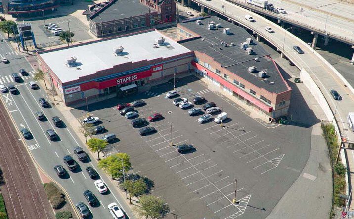 Pictures of Retail property located at 1100 & 1300 S Christopher Columbus Boulevard, Philadelphia, PA 19147 for sales - image #1