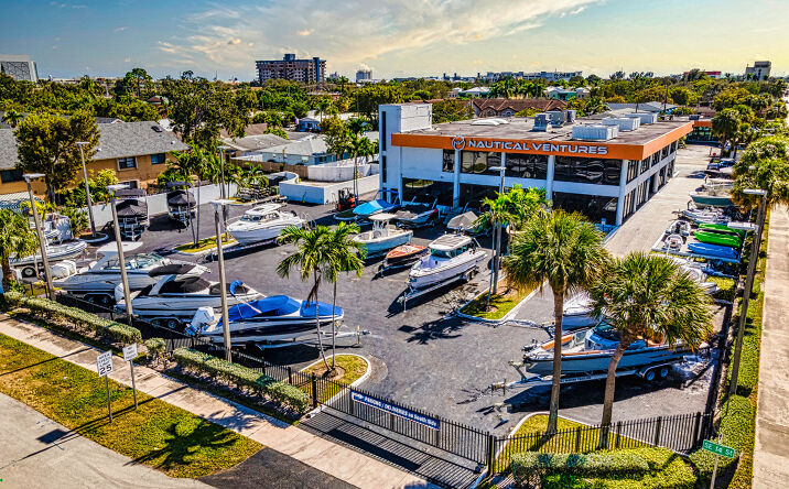 Pictures of Retail, Special Purpose property located at 1400 S Federal Hwy, Fort Lauderdale, FL 33316 for sales - image #1