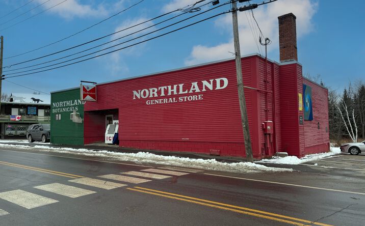 Pictures of Retail property located at 152 Main Street, Stratton, ME, Stratton, ME 04982 for sales - image #1